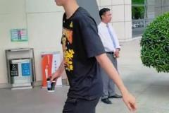 杜鋒參加東莞女籃表彰大會 ！