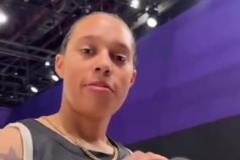 明年見咯！庫里結束賽季采訪：感謝大家！今年夏天別煩我~