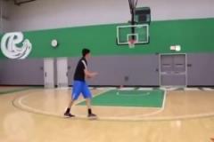 當年大魔王！周琦選秀前夕的投籃和機動性都比現在強太多了