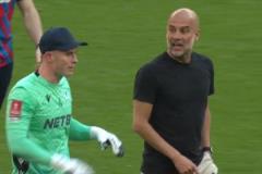 門將亨德森逃紅牌封神奪冠！賽后瓜帥憤怒和亨德森起口角沖突！