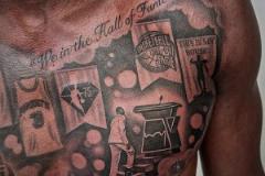 韋德這個胸前新紋身好帥啊！寫滿自己的榮譽和履歷