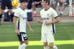 活久見！鄧卓翔讓門將郭嘉宇客串中衛，短褲顏色都不對