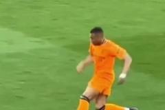 姆巴佩罕見暴怒頂牛！一旁的貝林和居勒爾居然真想打架啊