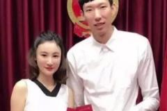 周琦妻子：我曾經用離婚威脅才逼迫他從NBL回到CBA