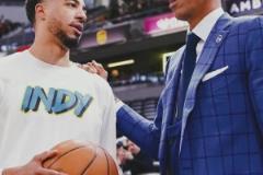 雷吉-米勒將解說每場東決！今天親自見證哈利的鎖喉慶祝和勝利~