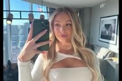 真的很會穿哈利伯頓的女友杰德，身材容貌真的都不錯哦