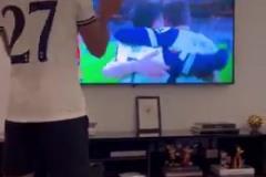 心系老東家！小盧卡斯觀看熱刺歐聯(lián)決賽，祝賀熱刺奪冠！