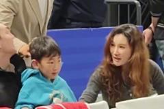 周琦妻子自曝：用離婚威脅，迫使周琦從NBL回到CBA